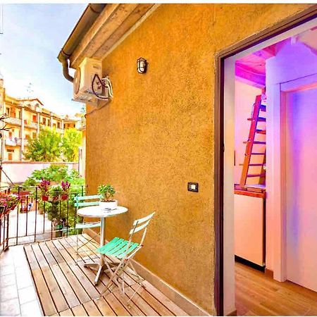 Appartamento Aria Condizionata, Loft a 13' dal Duomo con ampio Balcone WiFi e Netflix Milano Esterno foto